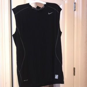 Men’s Nike Top, only worn once